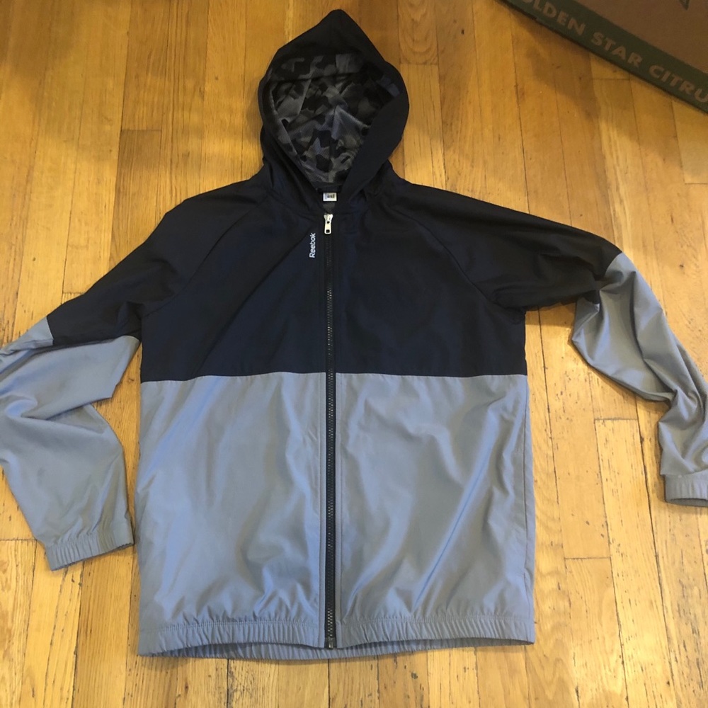 Women’s Camo Reebok windbreaker
